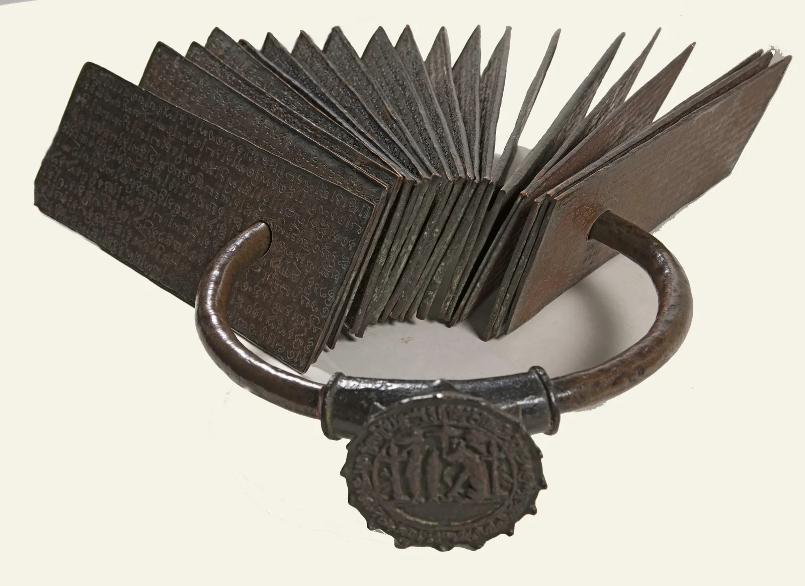 Copper-plate charter issued by Rajendra Chola I recording a Buddhist foundation connected with Nagapattinam